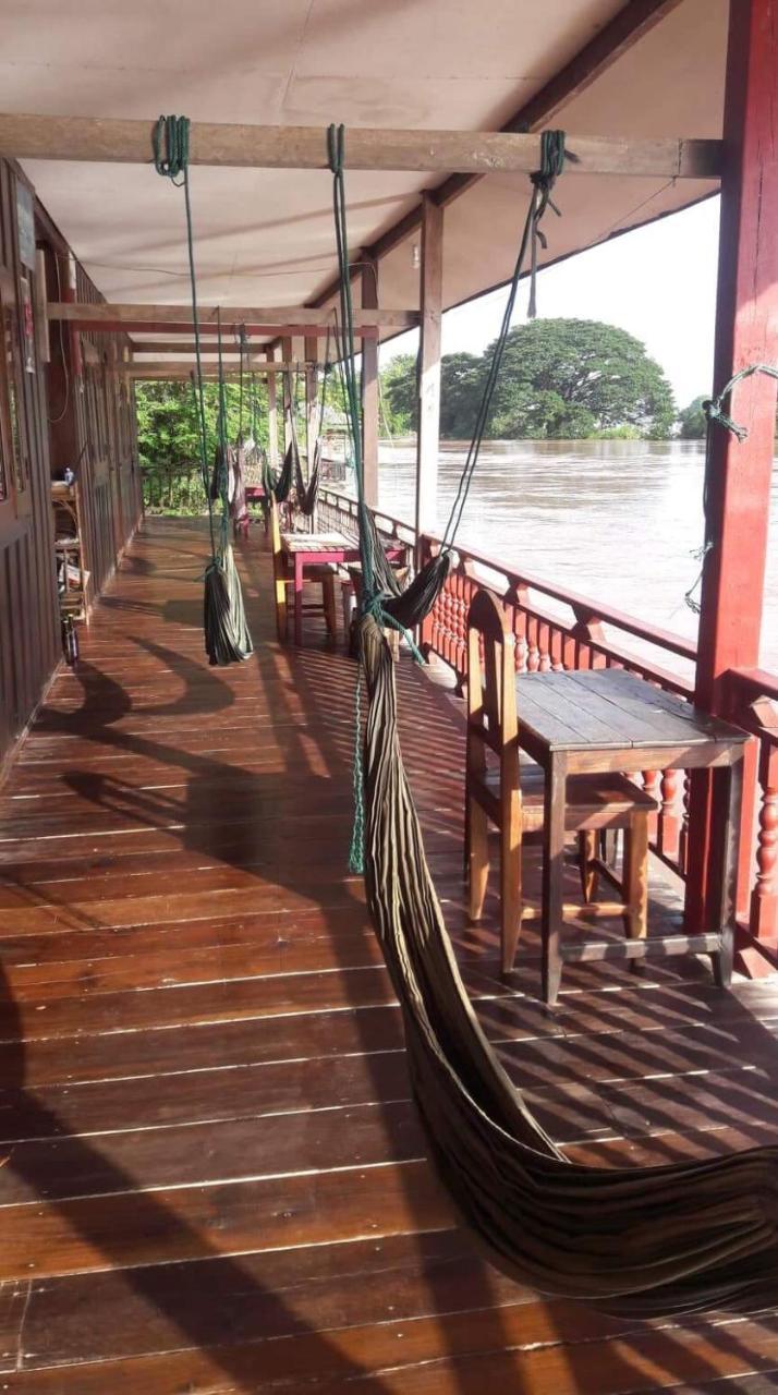 Riverside Bungalow Hotel Ban Dondét Zewnętrze zdjęcie